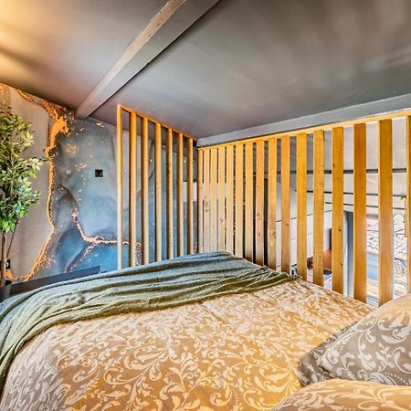 Loft En Ville - Duplex Terrasse Coeur Historique Avec Vue Degagee & Parking Souterrain Offert 라시오타 외부 사진