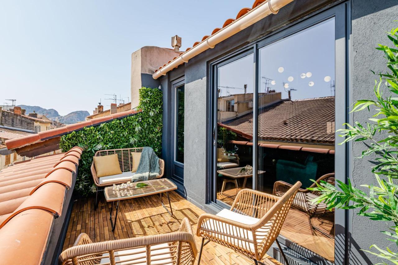 Loft En Ville - Duplex Terrasse Coeur Historique Avec Vue Degagee & Parking Souterrain Offert 라시오타 외부 사진